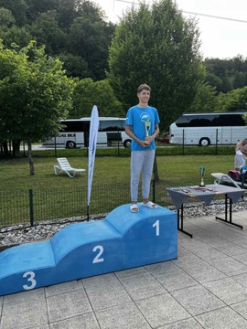 Calcitovi plavalci do novih uspehov v Kranju in v Krškem (8)